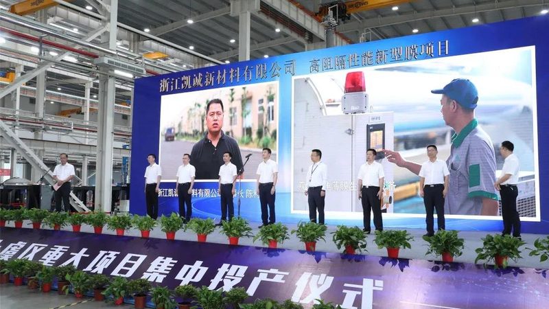 动力电池材料：引领新能源汽车产业发展的关键